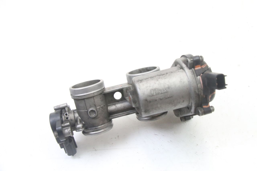 photo de EINSPRITZANLAGE YAMAHA YP T-MAX TMAX 530 (2017 - 2020) - Alternative Perspektive