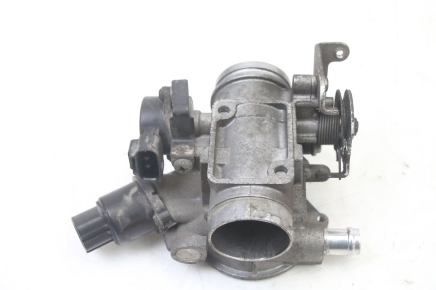 photo de EINSPRITZANLAGE YAMAHA YP X-MAX XMAX 400 (2014 - 2017) - Oberflächenzustand und Material