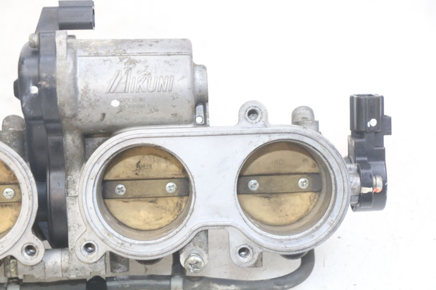 photo de INJECTION YAMAHA YZF R1 1000 (2007 - 2008) - Gesamtansicht des Produkts