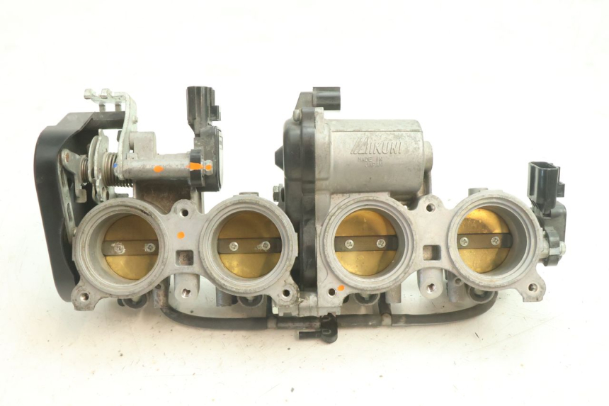 photo de EINSPRITZANLAGE YAMAHA YZF R6 600 (2008 - 2009) - Hauptansicht