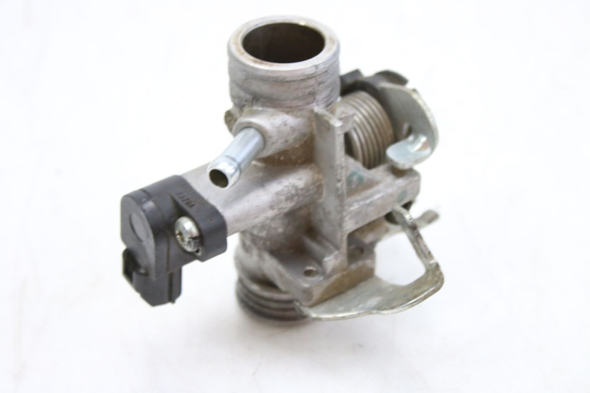 photo de INJEKTION PIAGGIO ZIP 4T 50 (2018 - 2020) - Alternative Perspektive