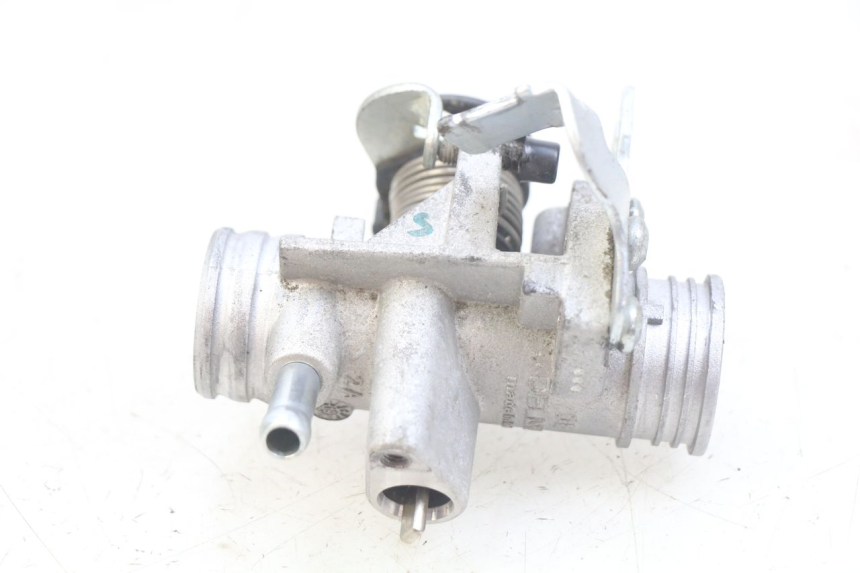 photo de INJEKTION PIAGGIO ZIP 4T 50 (2018 - 2020) - Alternative Perspektive