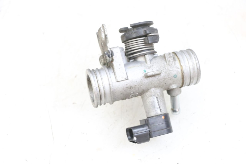 photo de INJEKTION PIAGGIO ZIP 4T 50 (2018 - 2020) - Details der Befestigungspunkte