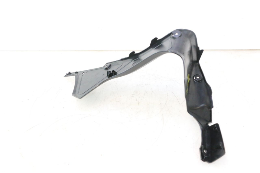 photo de KANZEL INNENVERKLEIDUNG RECHTS YAMAHA FZ8 800 (2010 - 2016) - Oberflächenzustand und Material