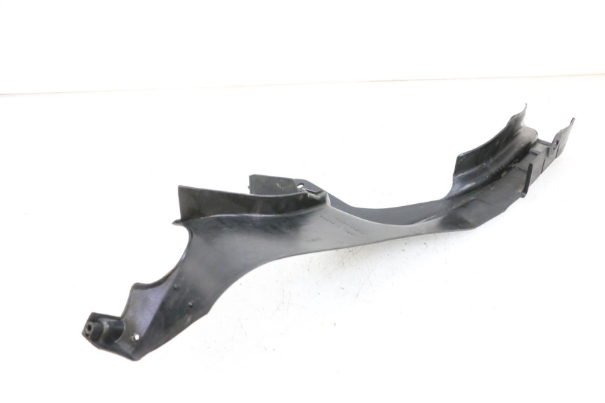 photo de KANZEL INNENVERKLEIDUNG RECHTS KAWASAKI GPZ RX 1000 (1986 - 1988) - Zoom auf Gebrauchszustand