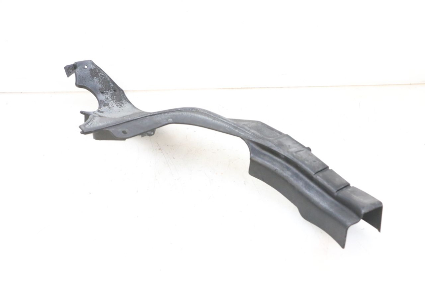 photo de KANZEL INNENVERKLEIDUNG RECHTS KAWASAKI GPZ RX 1000 (1986 - 1988) - Details der Befestigungspunkte