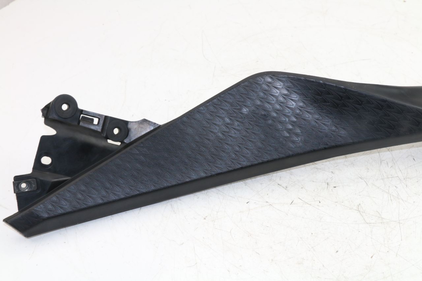 photo de KANZEL INNENVERKLEIDUNG RECHTS KAWASAKI NINJA 300 (2012 - 2017) - Technische Nahaufnahme