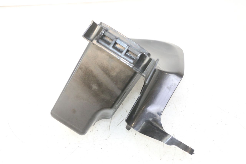 photo de KANZEL INNENVERKLEIDUNG RECHTS HONDA NTV DEAUVILLE ABS 700 (2007 - 2016) - Oberflächenzustand und Material