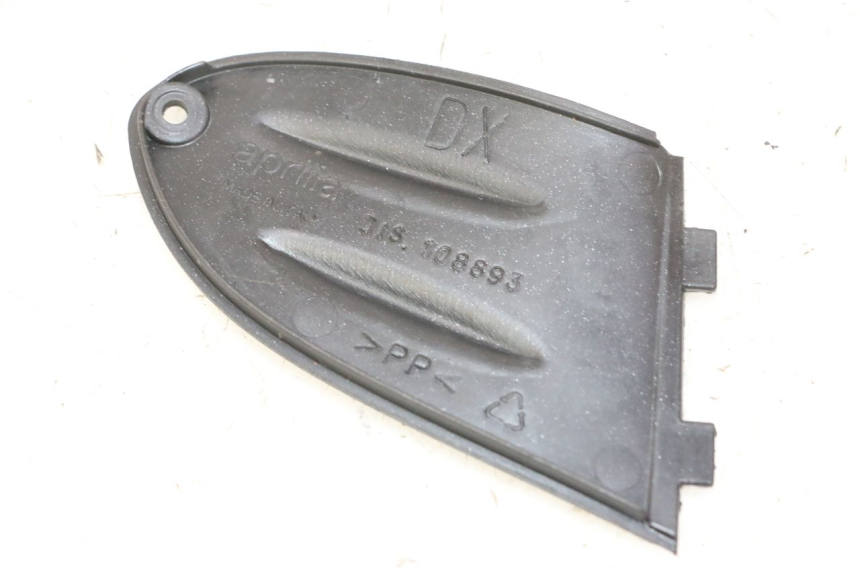 photo de KANZEL INNENVERKLEIDUNG RECHTS APRILIA SR R 2T LC 50 (2018 - 2021) - Zoom auf Gebrauchszustand