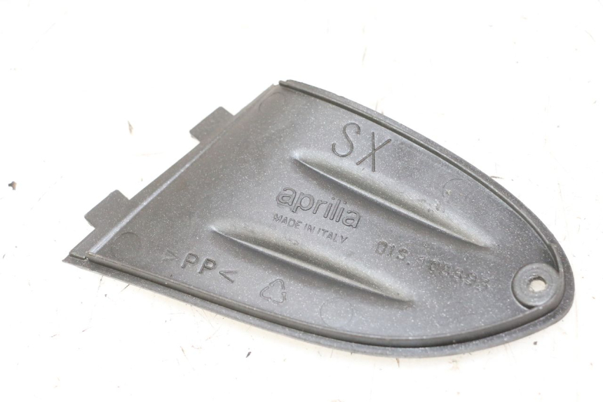 photo de KANZEL INNENVERKLEIDUNG LINKS APRILIA SR R 2T LC 50 (2018 - 2021) - Zoom auf Gebrauchszustand