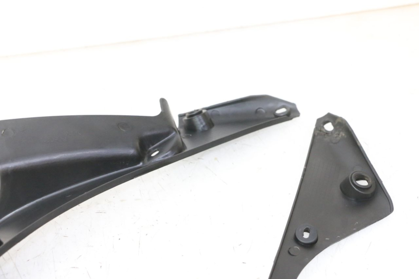 photo de KANZEL INNENVERKLEIDUNG STAHO FH 50 (2018 - 2019) - Technische Nahaufnahme