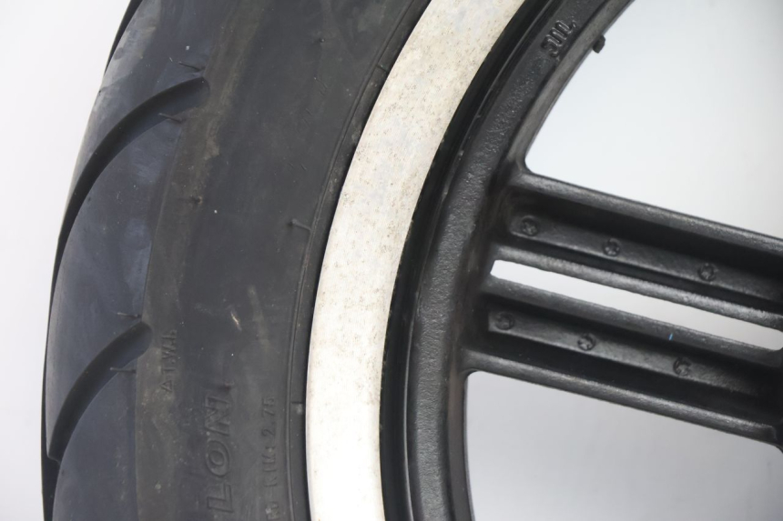 photo de HINTERRADFELGE UND REIFEN KYMCO AGILITY CITY 16P 125 (2015 - 2024) - Detaillierte Sichtprüfung
