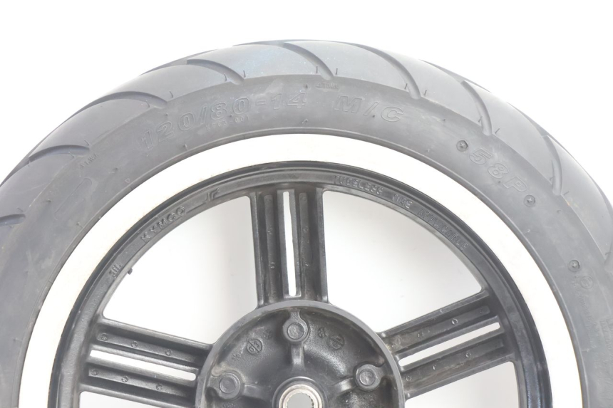 photo de HINTERRADFELGE UND REIFEN KYMCO AGILITY CITY 16P 125 (2015 - 2024) - Details der Befestigungspunkte