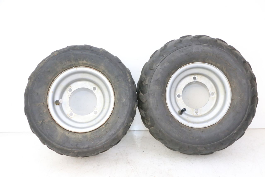 photo de HINTERRADFELGE UND REIFEN KEROX BAZOOKA 110 - Hauptansicht