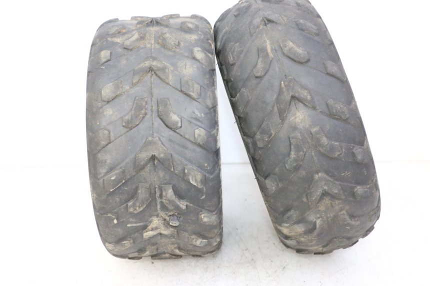 photo de HINTERRADFELGE UND REIFEN KEROX BAZOOKA 110 - Details der Befestigungspunkte