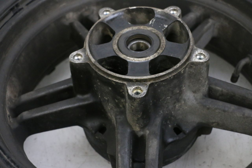 photo de HINTERRAD UND REIFEN SUZUKI BURGMAN 650 (2013 - 2020) - Alternative Perspektive