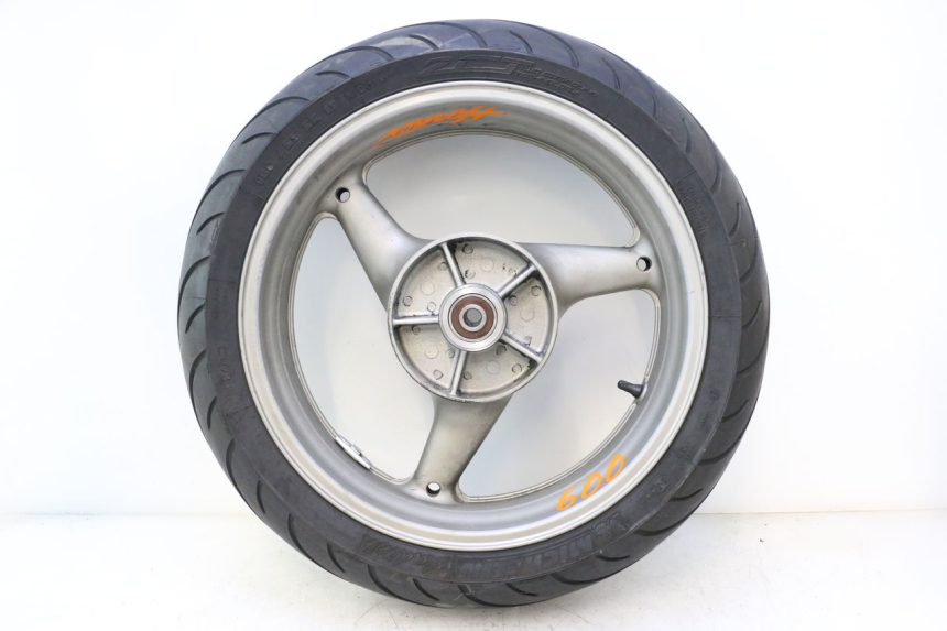photo de HINTERRADFELGE UND REIFEN HONDA CB F HORNET 600 (2005 - 2006) - Weitere Ansicht des Artikels