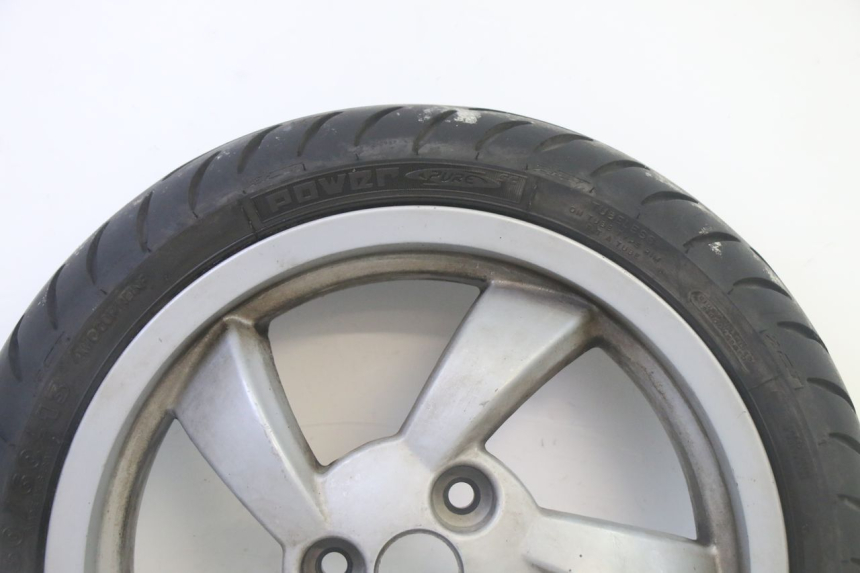 photo de HINTERRADFELGE UND REIFEN PEUGEOT CITYSTAR 50 (2013 - 2017) - Zoom auf Komponenten