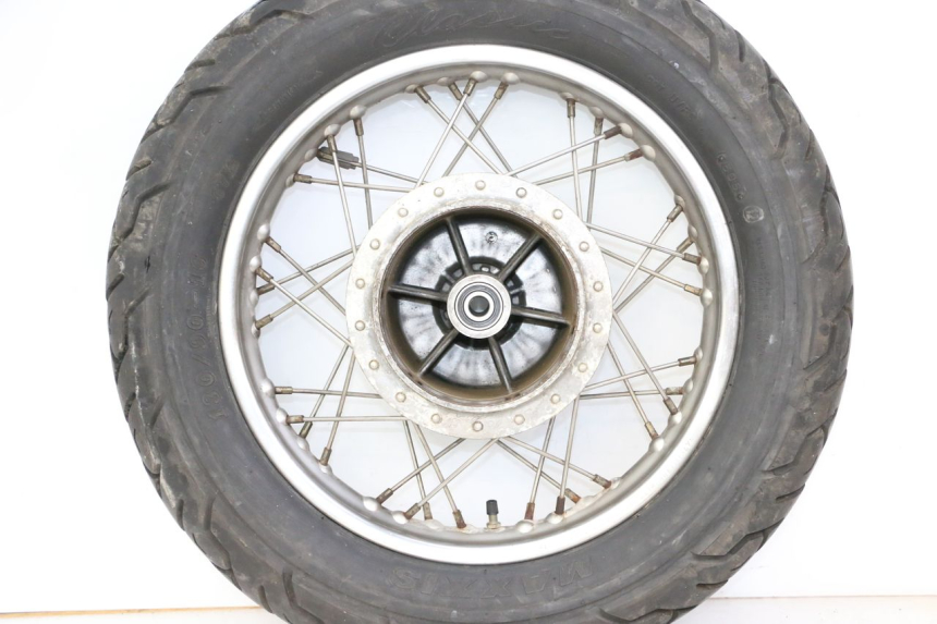 photo de HINTERRADFELGE UND REIFEN APRILIA CLASSIC 125 (1995 - 2001) - Detaillierte Sichtprüfung