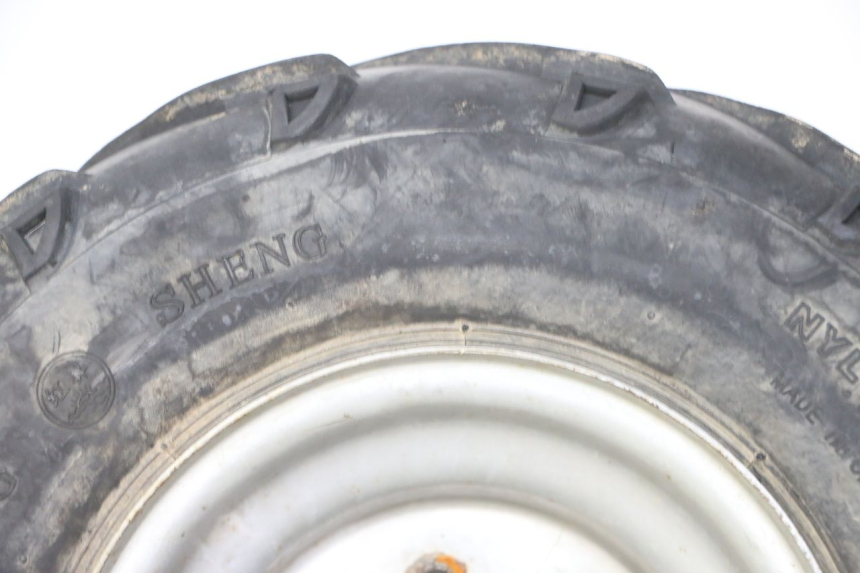 photo de HINTERRADFELGE UND REIFEN SPEEDY DELUXE 125 - Ergänzendes Produktfoto