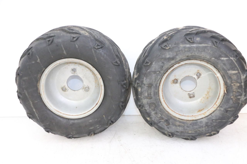 photo de HINTERRADFELGE UND REIFEN SPEEDY DELUXE 125 - Gesamtansicht des Produkts