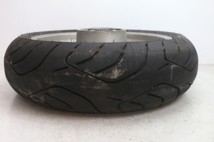 photo de HINTERRADFELGE UND REIFEN YAMAHA FJR 1300 (2001 - 2005) - Zoom auf Komponenten