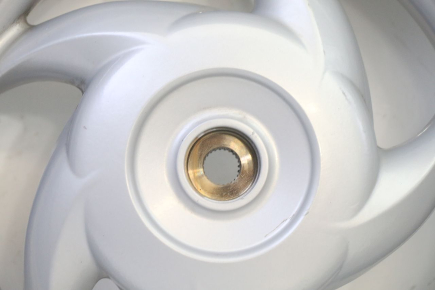 photo de HINTERRADFELGE UND REIFEN PIAGGIO FLY 2T 50 (2004 - 2017) - Technische Nahaufnahme