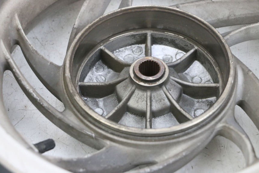 photo de HINTERRADFELGE UND REIFEN PIAGGIO FLY 4T 50 (2013 - 2017) - Gesamtansicht des Produkts