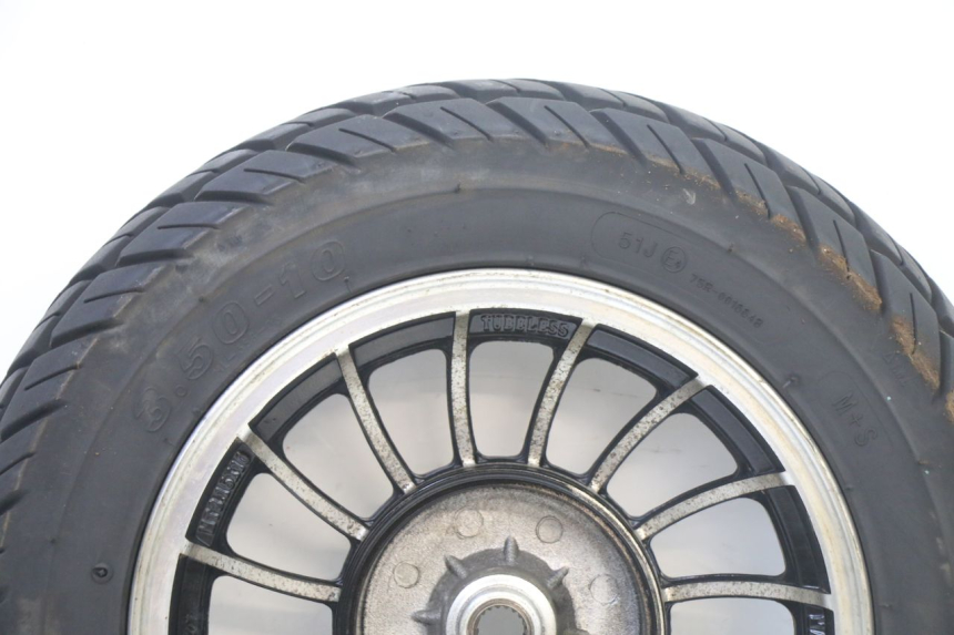 photo de HINTERRAD UND REIFEN VENESI FLY RETRO 4T 50 (2020 - 2025) - Geprüftes Gebrauchtteil