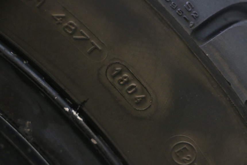 photo de HINTERRADFELGE UND REIFEN KAWASAKI GPX F ZX750F 750 (1986 - 1990) - Detailansicht des Bauteils