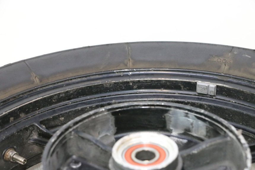 photo de HINTERRADFELGE UND REIFEN KAWASAKI GPX F ZX750F 750 (1986 - 1990) - Gesamtansicht des Produkts