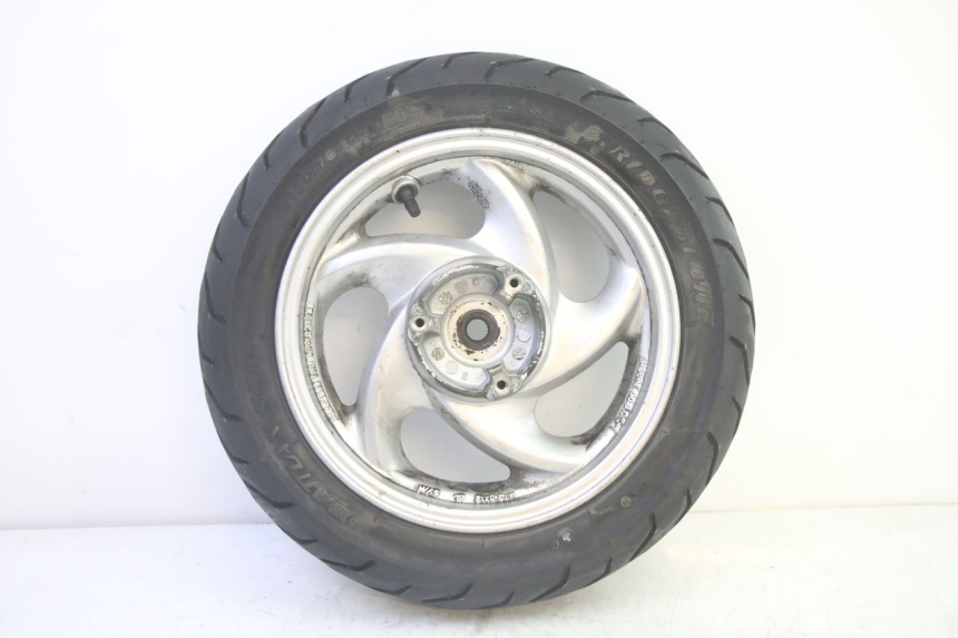 photo de HINTERRADFELGE UND REIFEN SYM GTS EVO 125 (2009 - 2013) - Hauptansicht