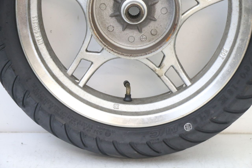 photo de HINTERRADFELGE UND REIFEN LONGJIA SHARPY 125 (2020 - 2024) - Geprüftes Gebrauchtteil