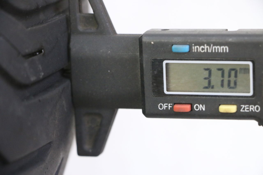 photo de HINTERRADFELGE UND REIFEN PIAGGIO MP3 LT 300 (2010 - 2016) - Detailansicht des Bauteils