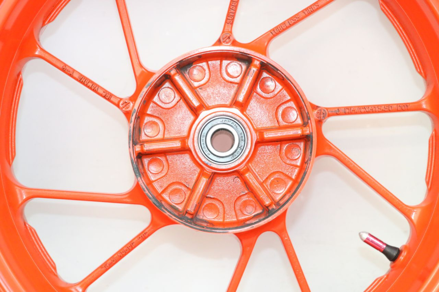 photo de HINTERRADFELGE UND REIFEN YAMAHA MT-07 MT07 ABS 700 (2018 - 2020) - Weitere Ansicht des Artikels