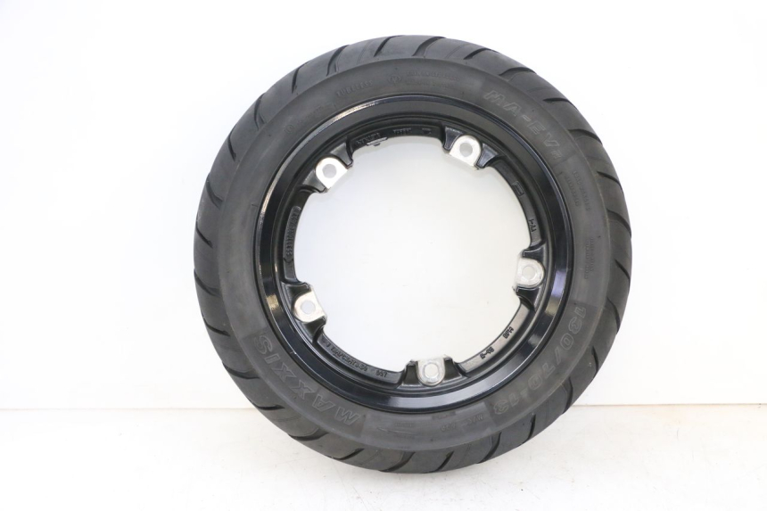 photo de HINTERRADFELGE UND REIFEN YAMAHA NEO'S CORE 1 (2022 - 2026) - Gesamtansicht des Produkts