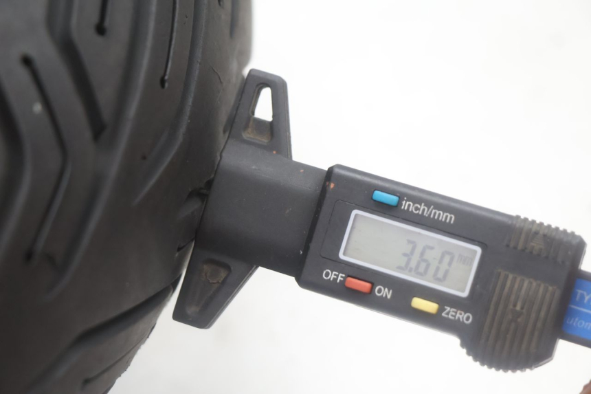 photo de HINTERRADFELGE UND REIFEN MBK NITRO 50 (2004 - 2008) - Qualität der Gebrauchtware