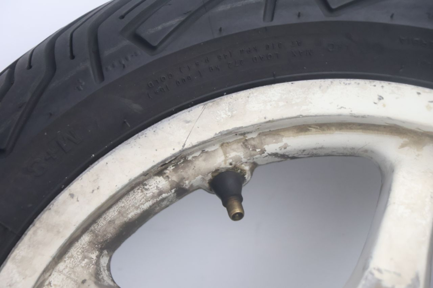photo de HINTERRADFELGE UND REIFEN MBK NITRO 50 (2004 - 2008) - Technische Nahaufnahme