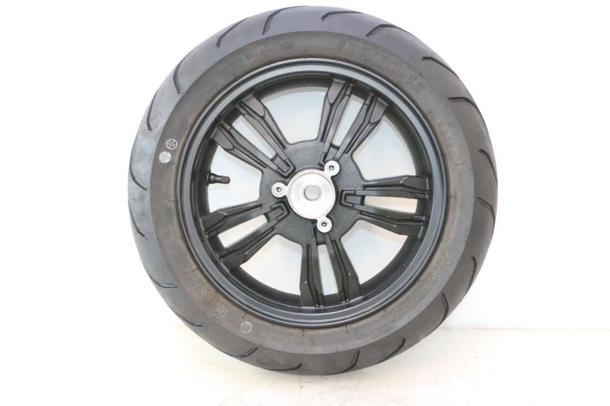 photo de HINTERRADFELGE UND REIFEN JM MOTORS R-MAX TECH 50 (2024 - 2026) - Hauptansicht
