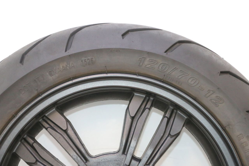 photo de HINTERRADFELGE UND REIFEN JM MOTORS R-MAX TECH 50 (2024 - 2026) - Ergänzendes Produktfoto