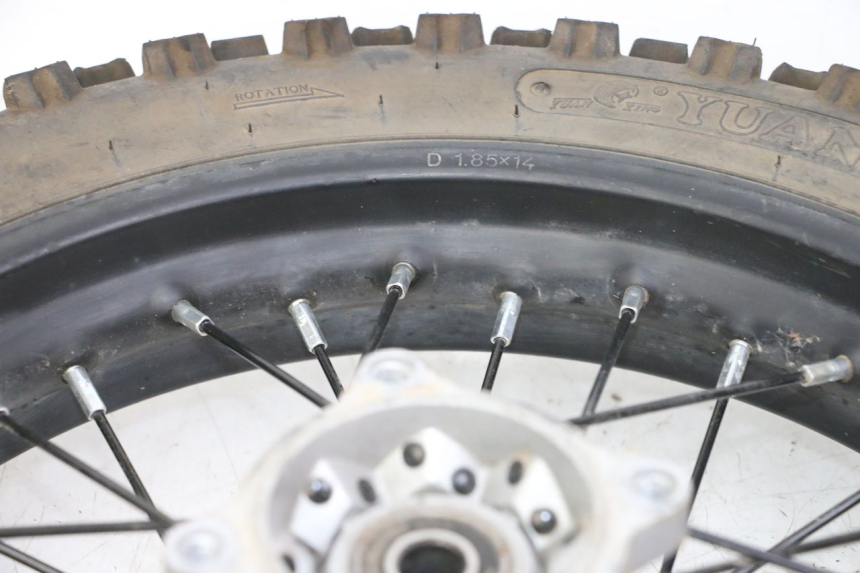 photo de HINTERRADFELGE UND REIFEN APOLLO RFZ 125 - Gesamtansicht des Produkts