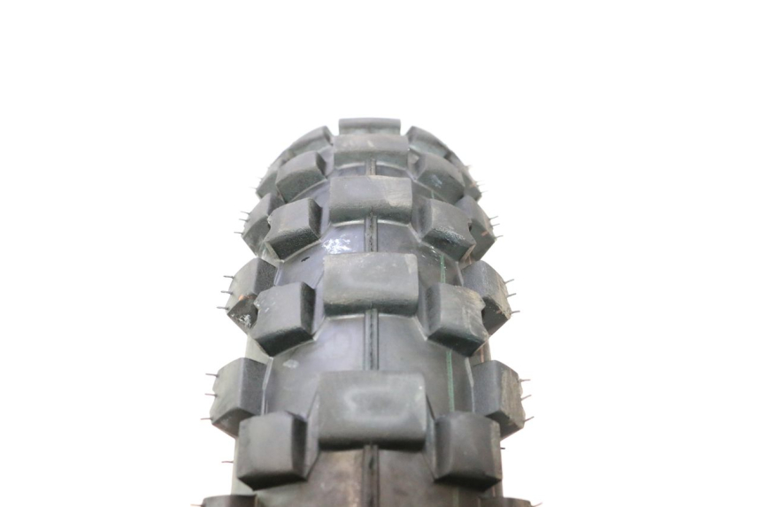 photo de HINTERRADFELGE UND REIFEN APOLLO RFZ 125 - Zoom auf Gebrauchszustand