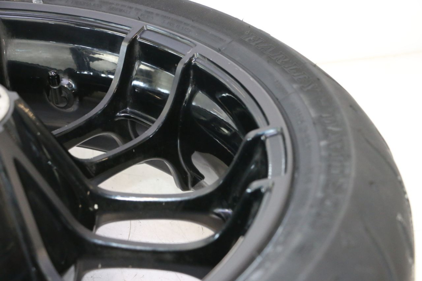 photo de HINTERRADFELGE UND REIFEN HARLEY DAVIDSON ROAD GLIDE FLTRXSE 1920 (2018 - 2022) - Weitere Ansicht des Artikels