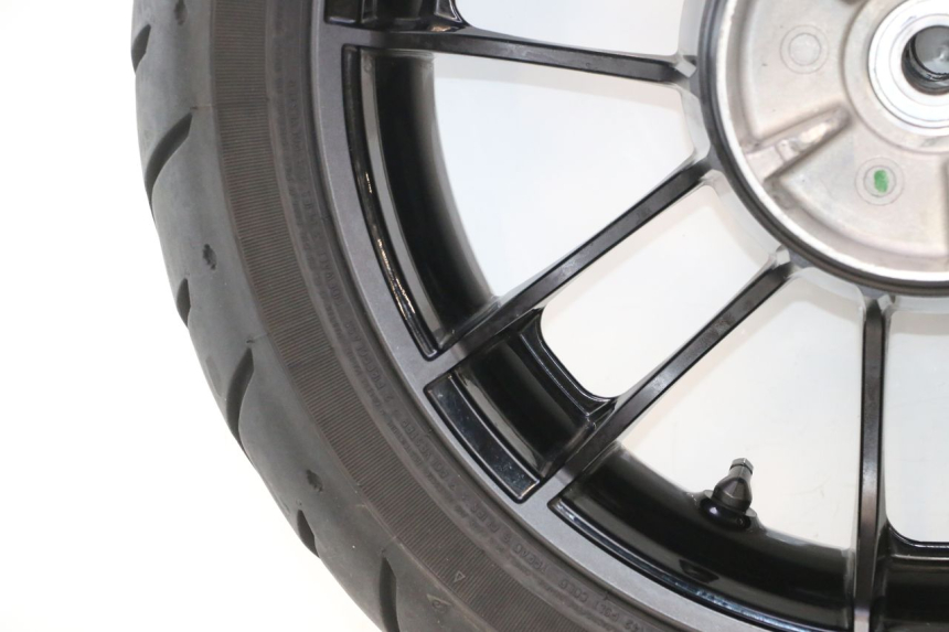 photo de HINTERRADFELGE UND REIFEN HARLEY DAVIDSON ROAD GLIDE FLTRXSE 1920 (2018 - 2022) - Geprüftes Gebrauchtteil