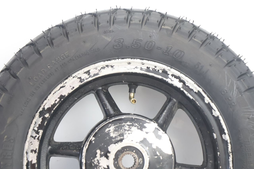 photo de HINTERRADFELGE UND REIFEN TNT MOTOR ROMA 10' 2T 50 (2011 - 2018) - Detailansicht des Bauteils