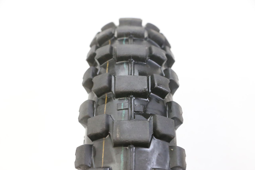 photo de HINTERRADFELGE UND REIFEN APOLLO RXF 125 - Detailansicht des Bauteils