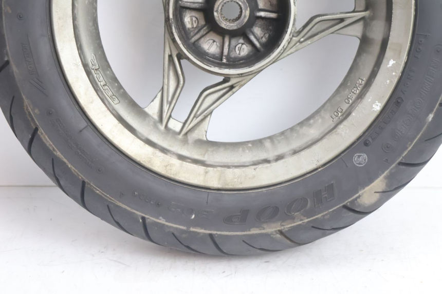 photo de HINTERRADFELGE UND REIFEN RIDE SLASH 2T 50 (2012 - 2014) - Oberflächenzustand und Material