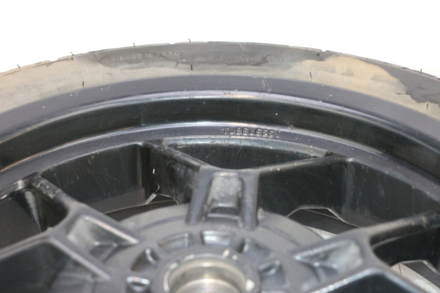 photo de HINTERRADFELGE UND REIFEN APRILIA SR MOTARD 50 (2012 - 2018) - Weitere Ansicht des Artikels