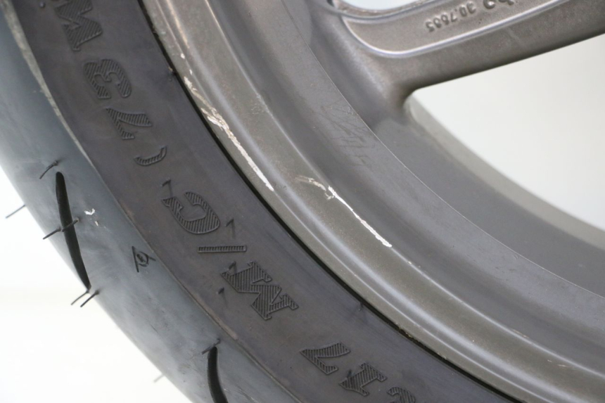 photo de HINTERRADFELGE UND REIFEN DUCATI SS IE DS CARENEE 1000 (2002 - 2006) - Qualität der Gebrauchtware