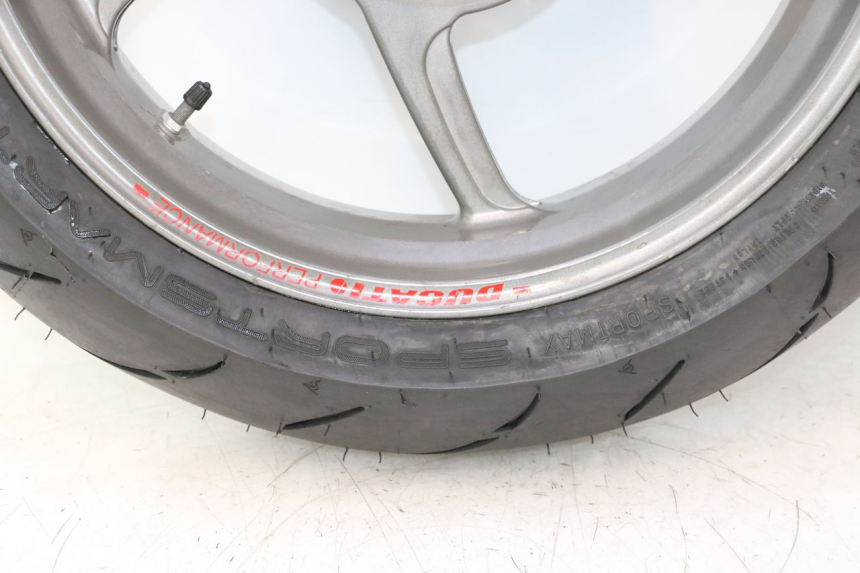 photo de HINTERRADFELGE UND REIFEN DUCATI SS IE DS CARENEE 1000 (2002 - 2006) - Kennzeichnungen und Originalreferenzen